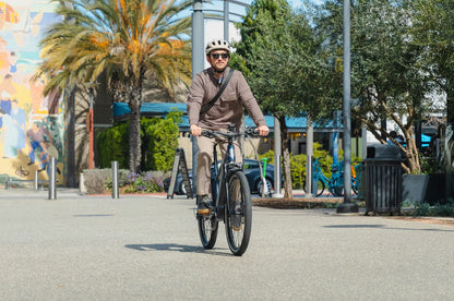 Aventon Level 4 REC Electric Commuter Bike *Special Order*